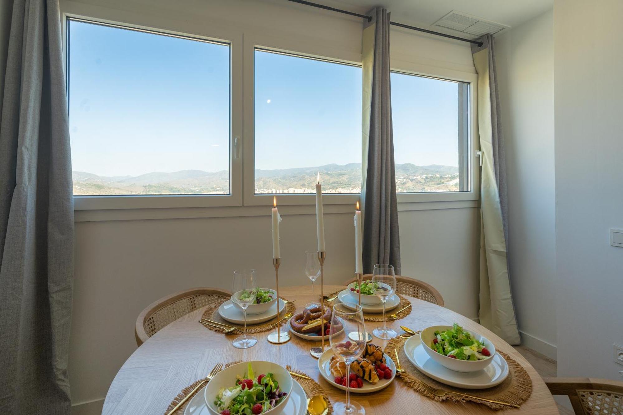 Appartamento Xpce Urban 3 Malaga Skyline - Parking Free Esterno foto